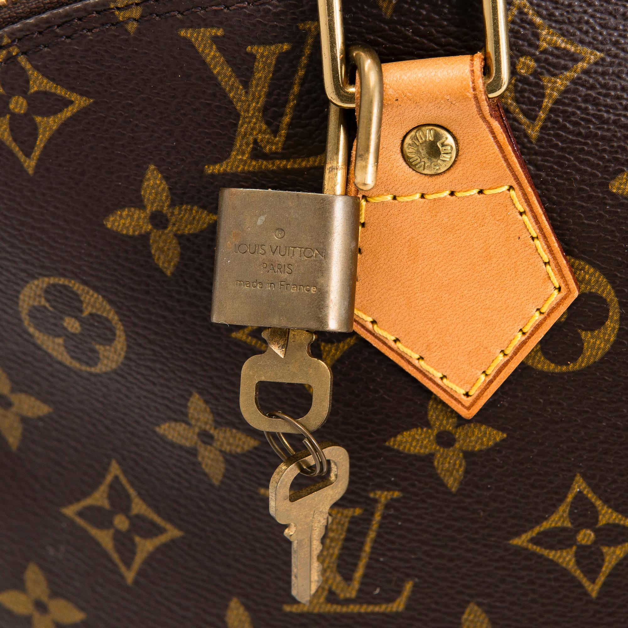 Louis Vuitton, a Monogram 'Alma' handbag.
