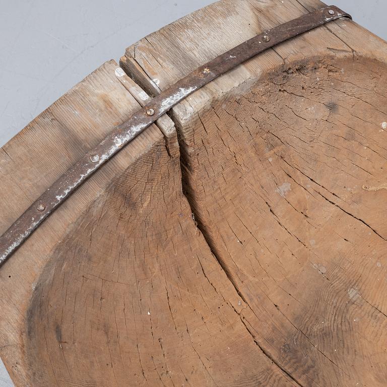 Baktråg, trä, stor modell. 1700-/1800-tal.