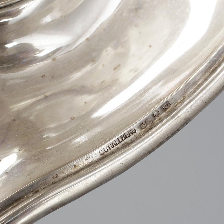 SÅSSKÅL, silver, CG Hallberg, Stockholm, 1919. Vikt ca 404g.