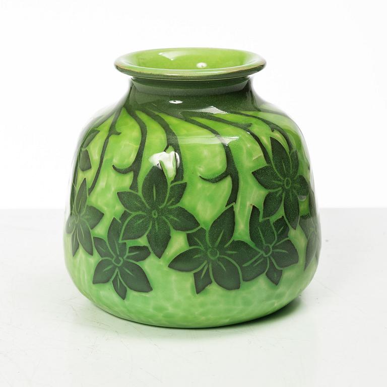 Gunnar G:son Wennerberg, a "sgrafitto" creamware vase, Gustavsberg 1900.