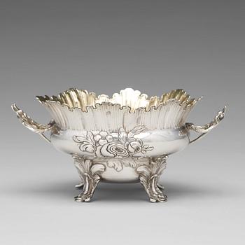 161. A Swedish Rococo silver bowl, mark of Pehr Zethelius, Stockholm 1770.