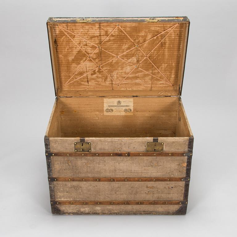 Louis Vuitton, a late 19th-century trunk.