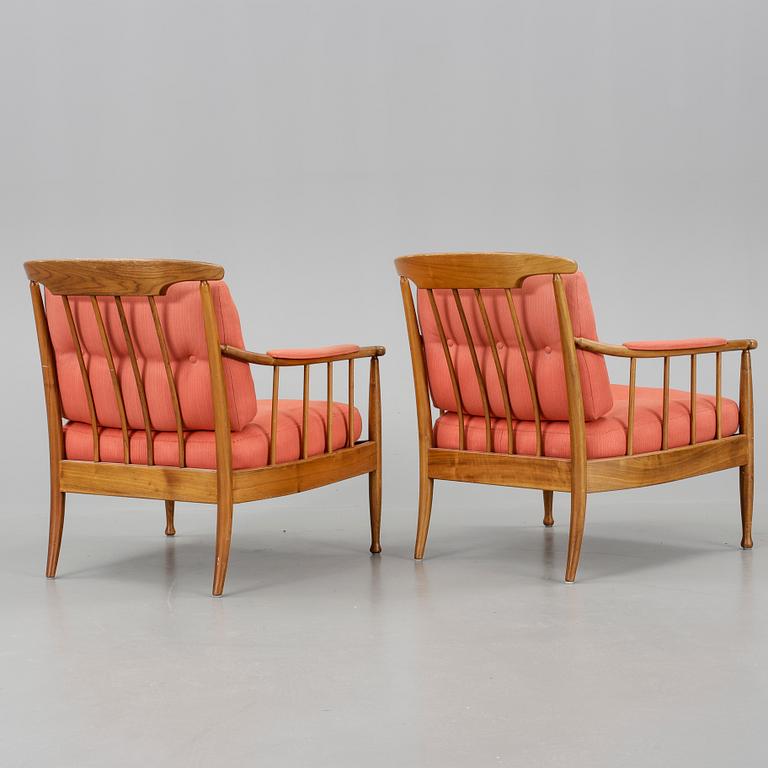 FÅTÖLJER, ett par. "Skrindan", Kerstin Hörlin-Holmqvist. Modellen formgiven 1963.