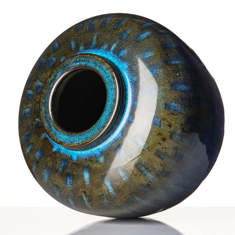 Wilhelm Kåge, a Farsta stoneware urn, Gustavsberg Studio 1958.