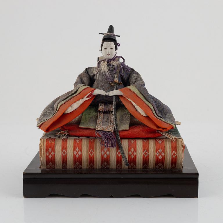 A pair of Japanese 'Hina' dolls, Showa, 20th century.