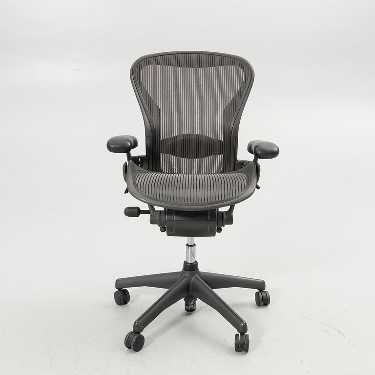 Don Chadwick/Bill Stump, office chair, “Aeron”, Herman Miller.