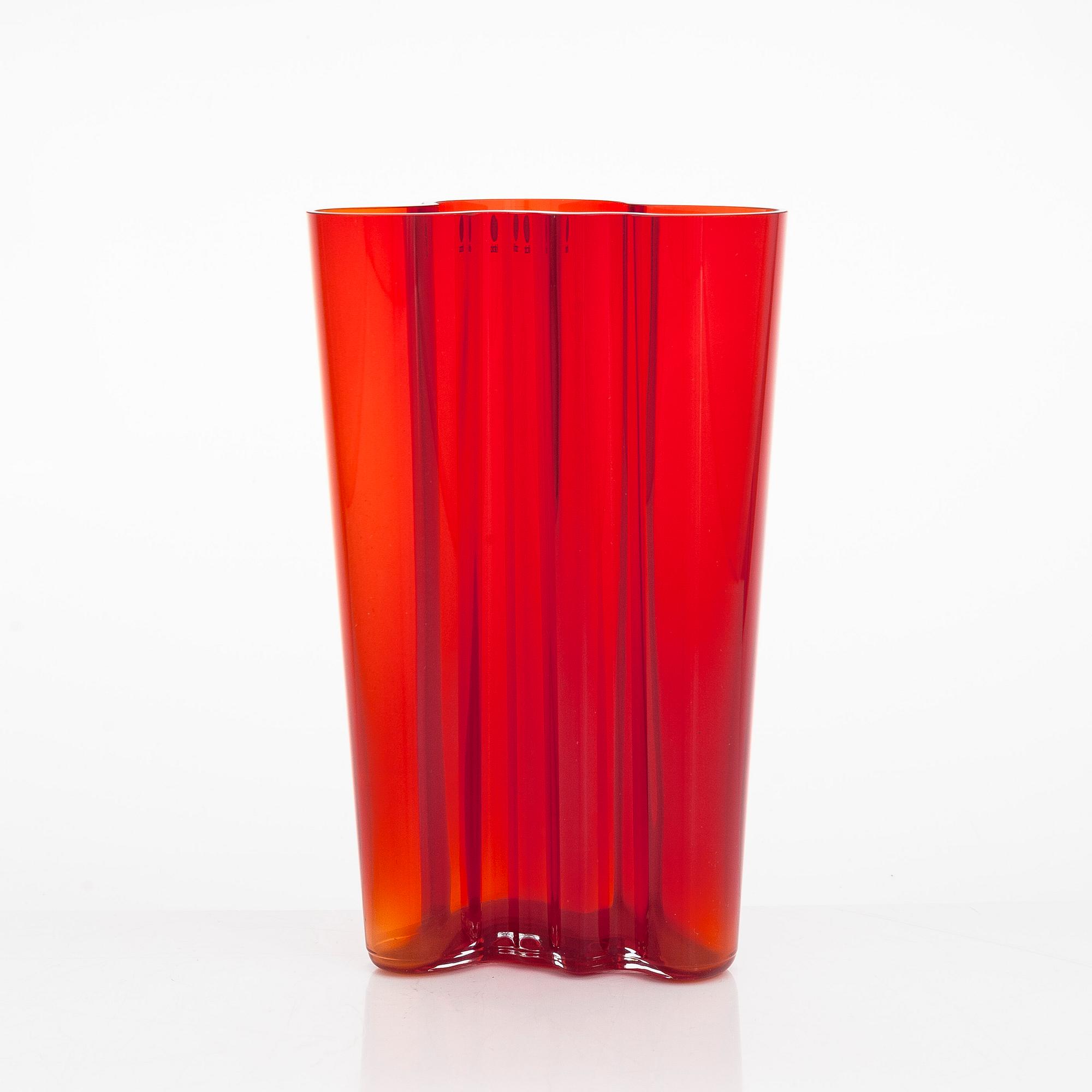 Alvar Aalto, vas, modell 201, signerad Iittala.