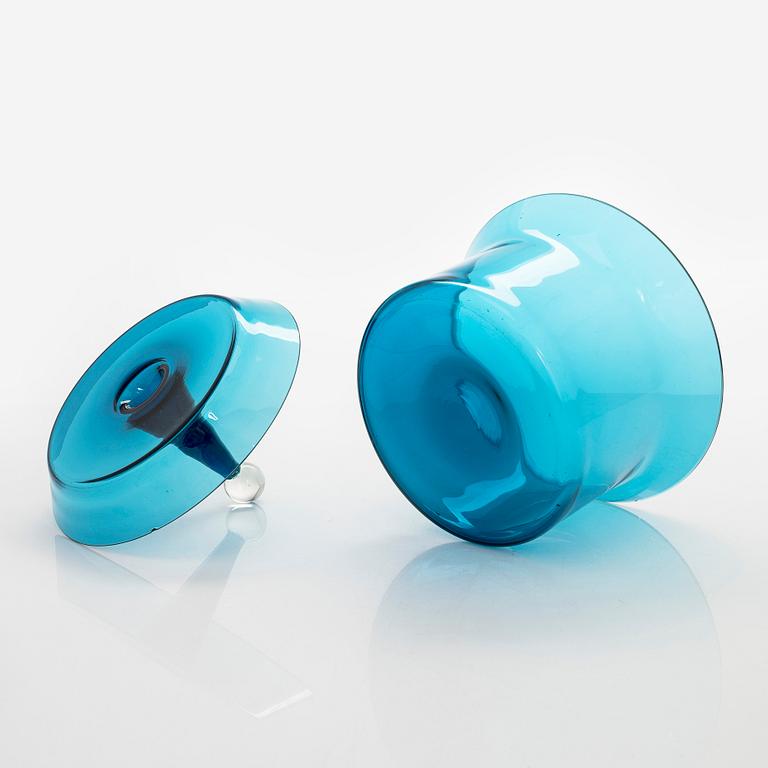 Nanny Still, a 15-piece 'Harlequin' glassware for Riihimäen Lasi Oy.