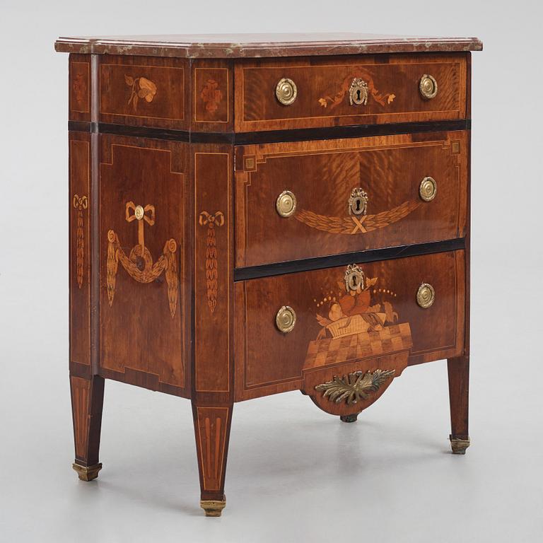 A Gustavian marquetry commode by G. Foltiern (master in Stockholm 1771-1804).