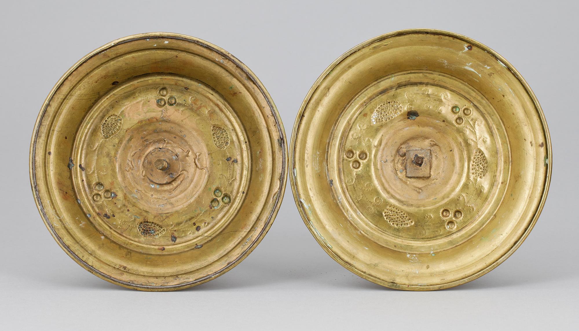 LJUSSTAKAR, ett par, mässing, barockstil. 1800/1900-tal.