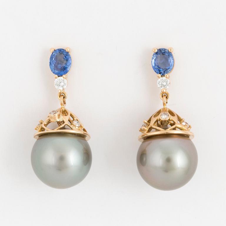 EARRINGS, with cultured Tahiti pearls, diamonds and sapphires.