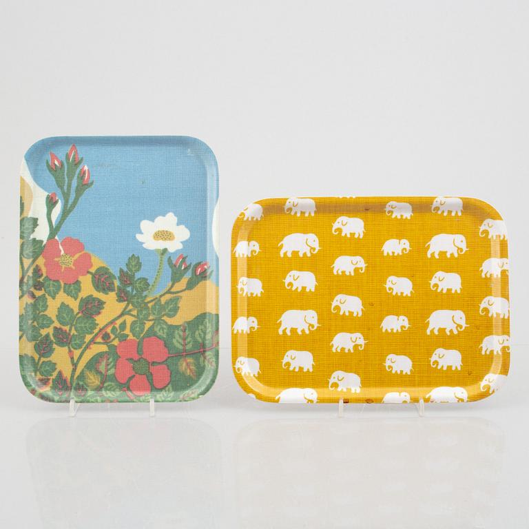 Josef Frank och Estrid Ericsson, brickor, 3 st, samt 1 underlägg, Svenskt Tenn.