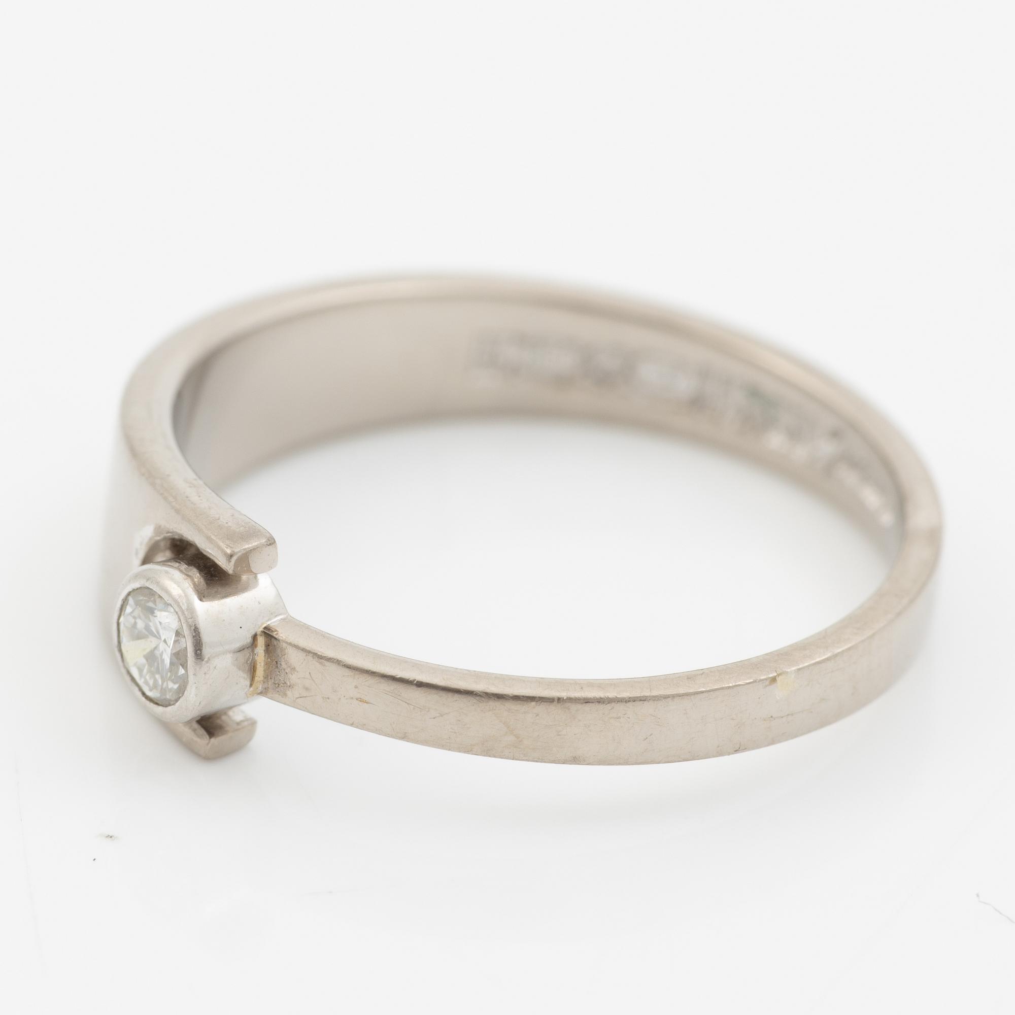Lapponia, ring 18K white gold set with a round brilliant-cut diamond, Finland 1973.