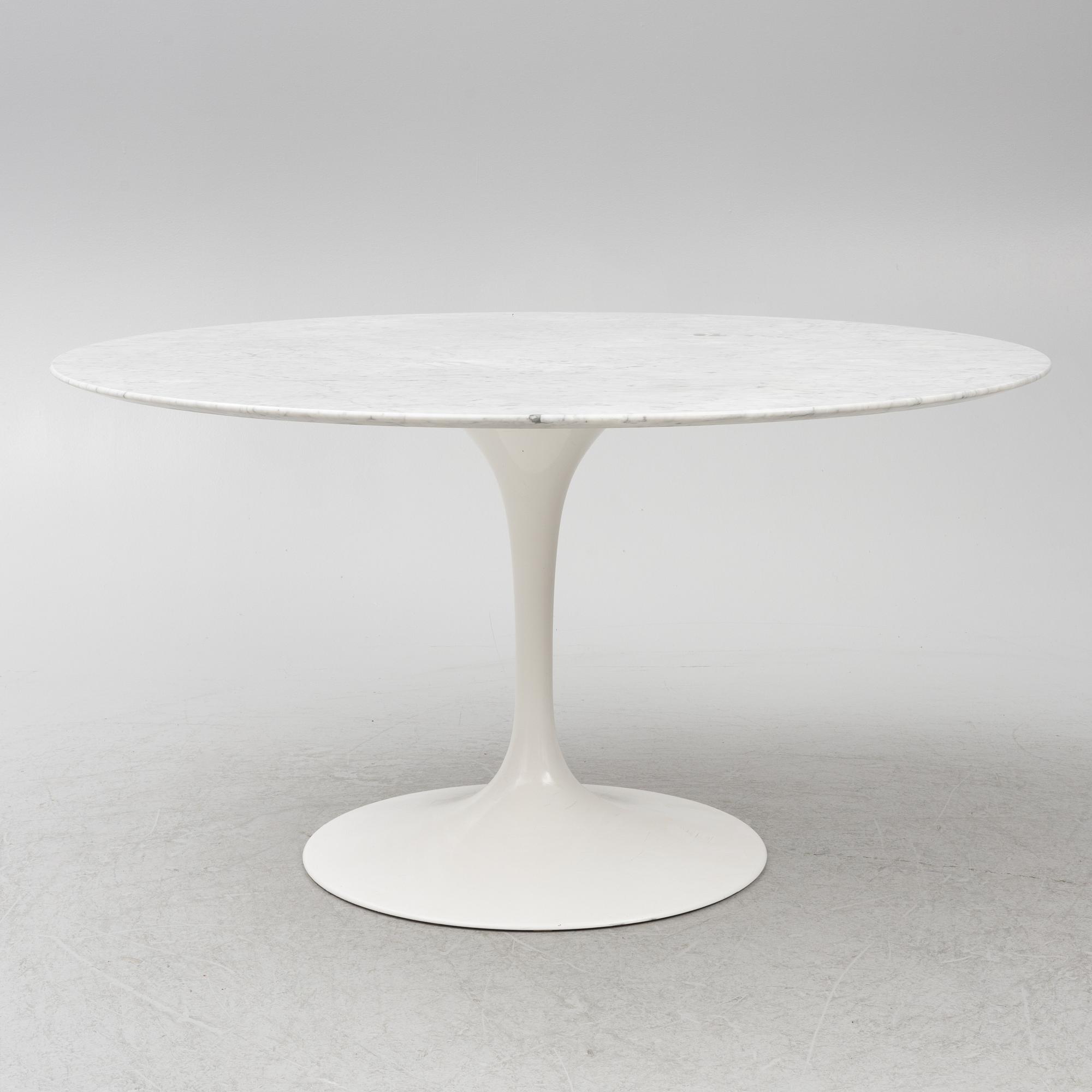 Eero Saarinen, bord "Tulip", Knoll International, 1900-talets andra hälft.