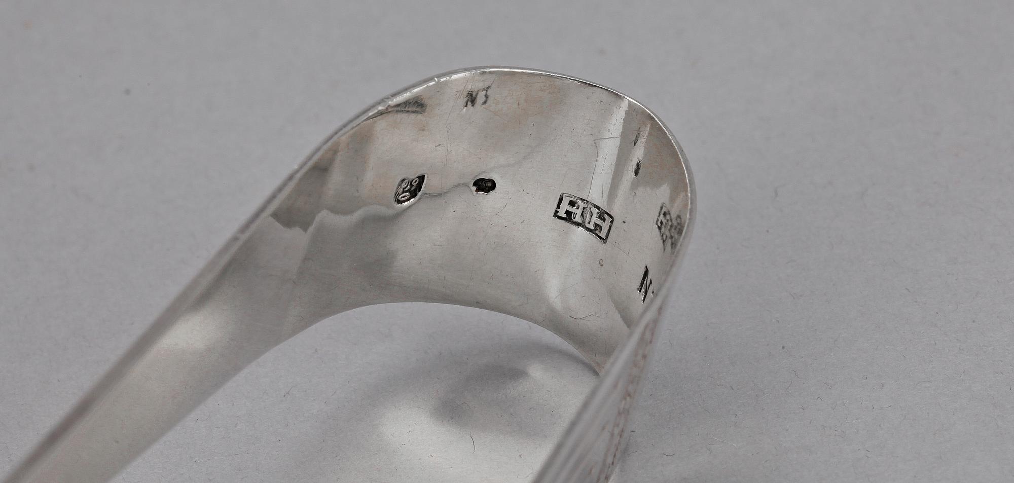 SOCKERTÅNG, silver. Henrik Hervander, Linköping 1819. Vikt 68 gr.