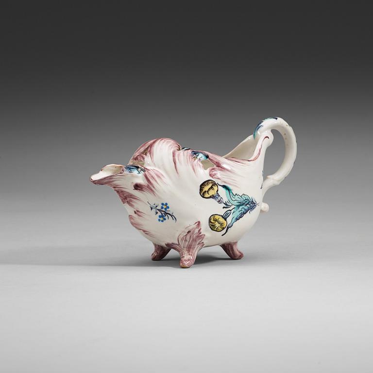 A Swedish faience sauce boat, Rörstrand, 18th Century.