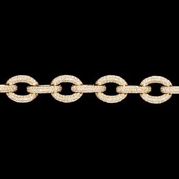 945. A diamond bracelet, tot. 7.61 cts.