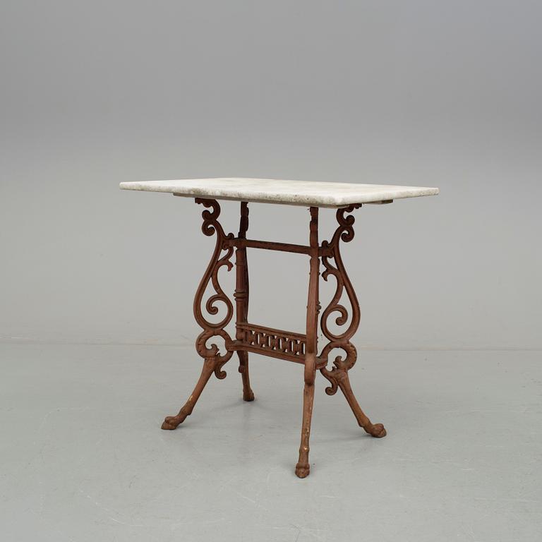 TRÄDGÅRDSBORD, 1800-tal.