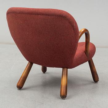 A mid 20th cenutry "Clam Chair" / "Muslinge", attributed to Philip Arctander.