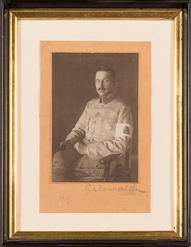 Carl-Gustaf Mannerheim, valokuva, Atelier Rembrandt, Helsingfors, päivätty 1919.