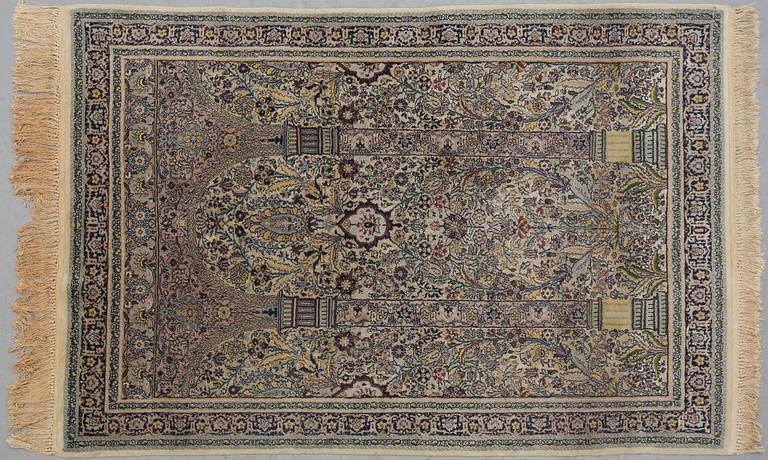 MATTA, orientalisk, 1900-talets andra hälft, ca 177 x 123 cm.