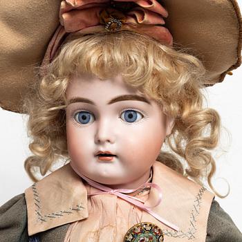 Bisque doll, Kämmer & Reinhardt, Germany, circa 1900, marked 192.