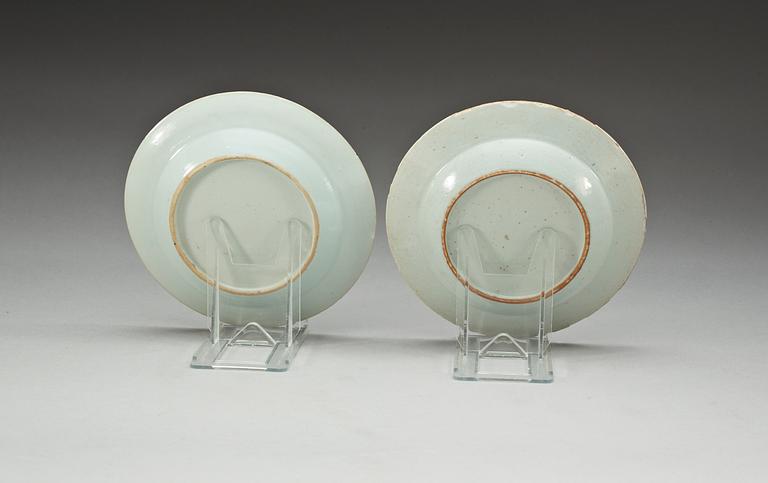 A matched set of 19 famille rose dessert dishes, Qing dynasty, Qianlong (1736-95).