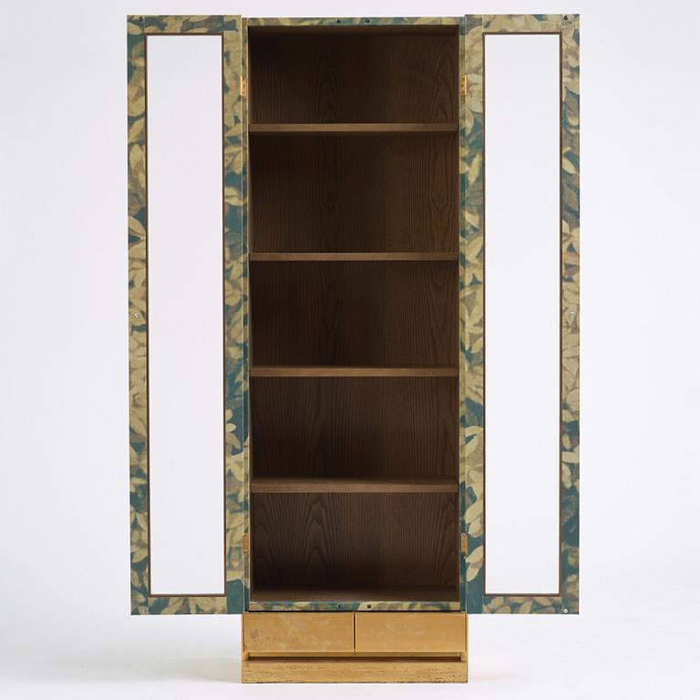 Mats Theselius, a cabinet 'National Geographic, 25th Anniversary edition', ed. 18/220, Källemo, Sweden, post 2015.