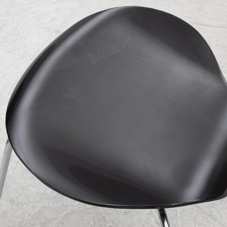 Arne Jacobsen, six 'Series 7' chairs, Fritz Hansen, Denmark, 1970-71.