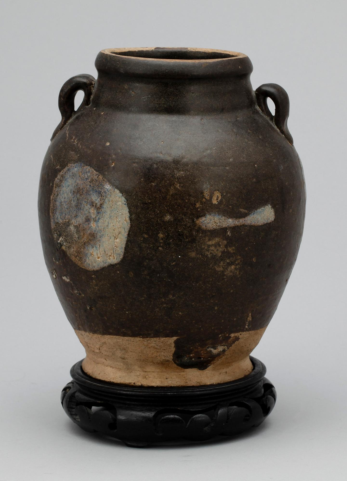 URNA, keramik, troligen Tang dynastin (618-907).