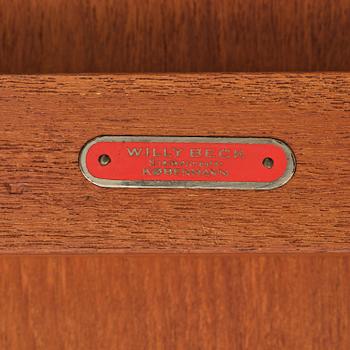 Ejner Larsen & Aksel Bender Madsen, a circular teak table model "1804", cabinetmaker Willy Beck, Copenhagen, 1950s.