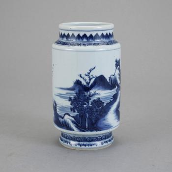 VAS, porslin, Kina, sannolikt 1900-tal.