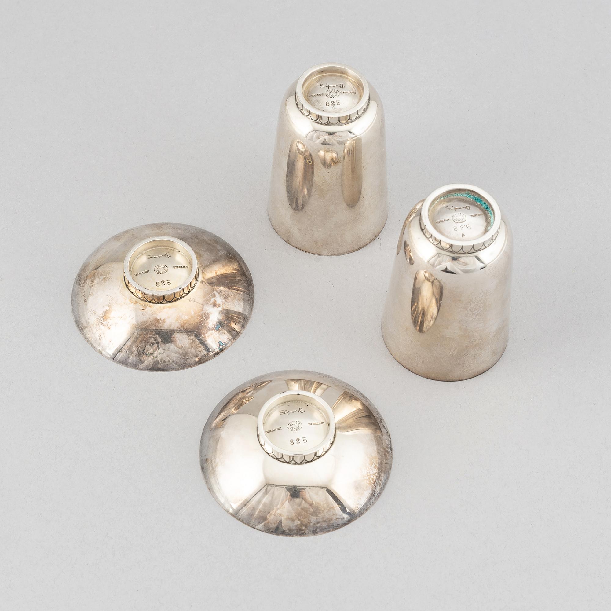 Sigvard Bernadotte, two beakers and two ashtrays, Copenhagen 1945-77, sterling silver, design nr 825A and 825.