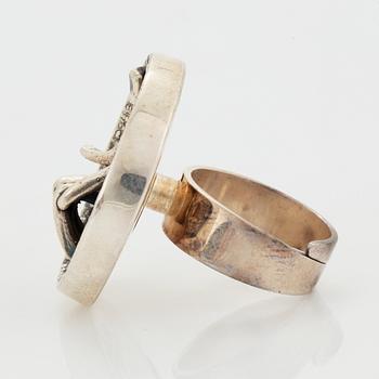 A Jorma Laine ring in silver.