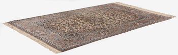 Matta, semiantik Isfahan, ca 241 x 151 cm.