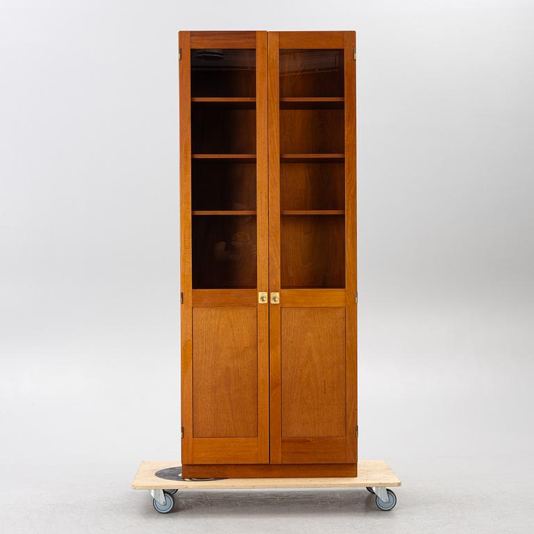 Göran Malmvall, a display cabinet, 'KA-72', Karl Andersson & Söner, Huskvarna.