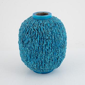 Gunnar Nylund, vase, "Hedgehog Vase", Rörstrand.