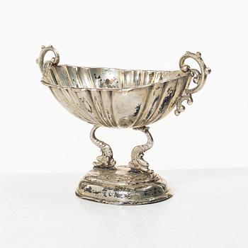 A possibly Spanish silver bowl, unclear/worn marks, 20th century.