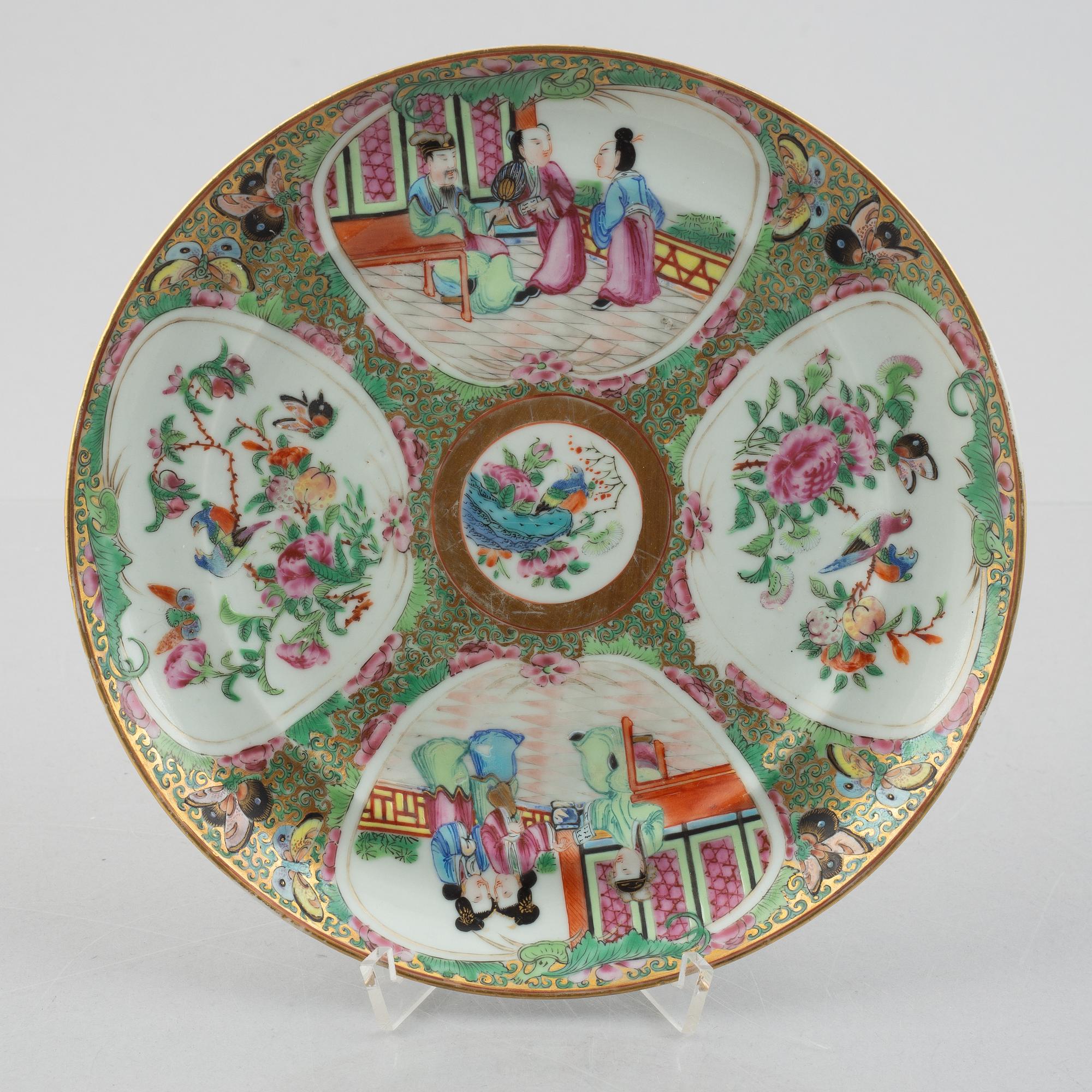 Seven pieces of Kanton porcelain, China, Qing dynasty, 19th century.