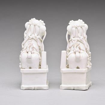 A pair of blanc de chine joss stick holders, Qing dynasty, Kangxi (1662-1722).