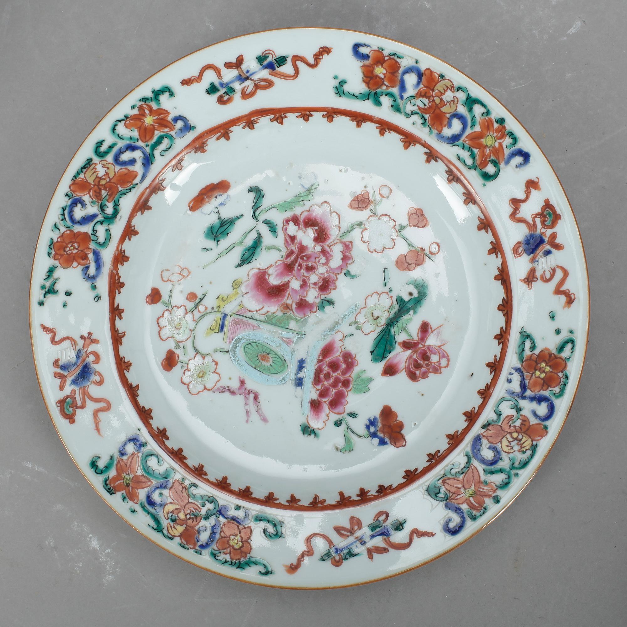 TALLRIKAR, 4 st, porslin, Qing dynastin, Qianlong, (1735-1796).