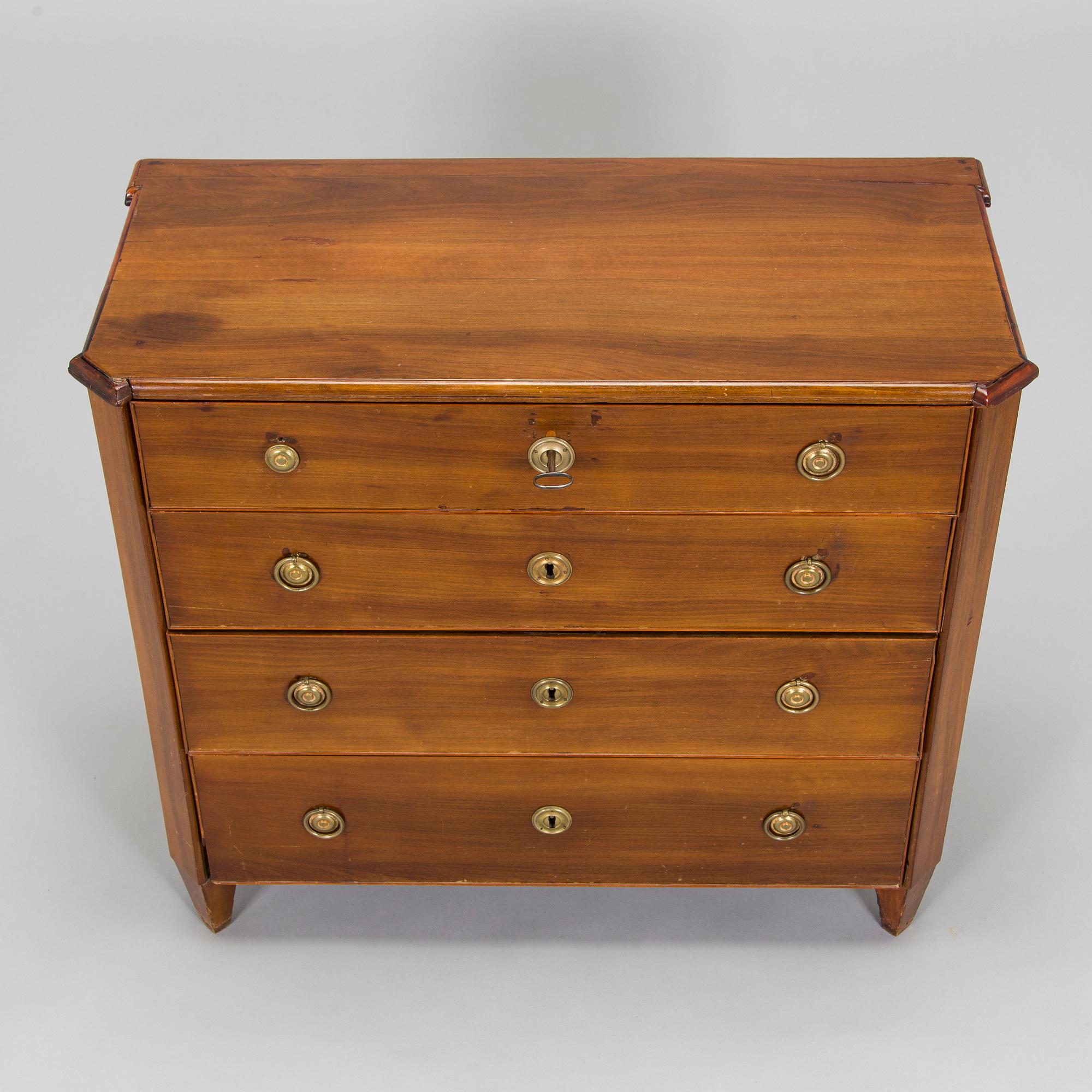 Byrå, 1800-talets början.