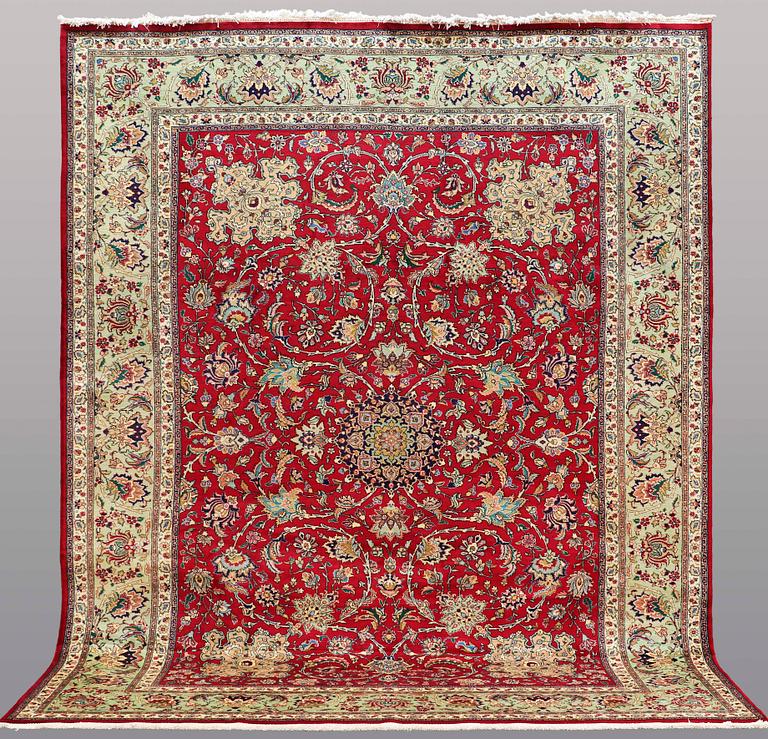 A CARPET, Tabriz, ca 381 x 302 cm.