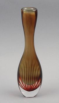 VAS, glas, "Colora", modell LC 2 Vicke Lindstrand, Kosta. 1950-tal.