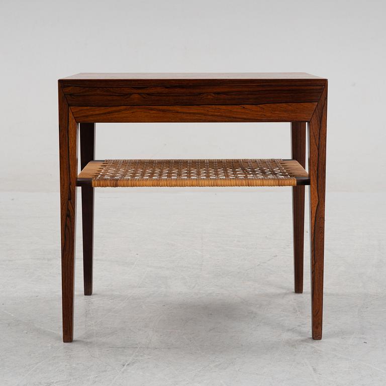 Severin Hansen, sängbord, Haslev, Danmark, formgivet 1957-58.