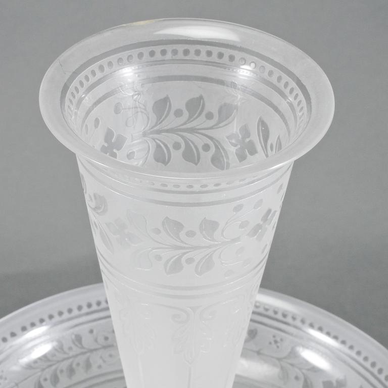 BORDSUPPSATS, glas, 1900-talets fjärde kvartal.