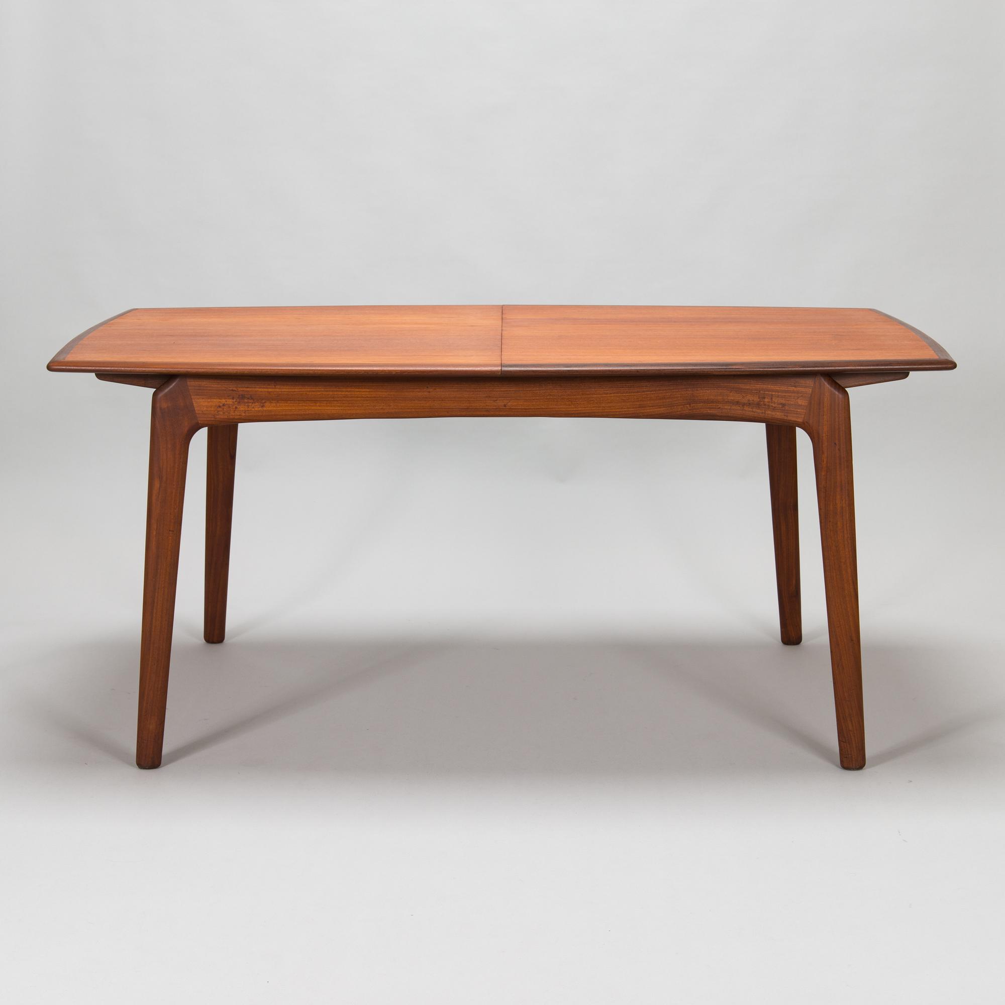 Arne Hovmand-Olsen, 1950's dining table and four chairs for Mogens Kold, A/S Kerteminde, Denmark.