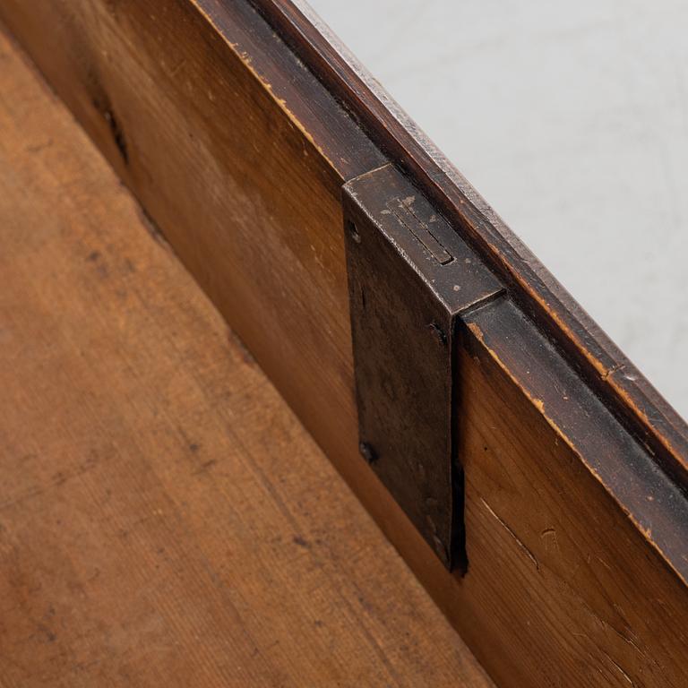 Skåp, Barock, 1700-talets första hälft.