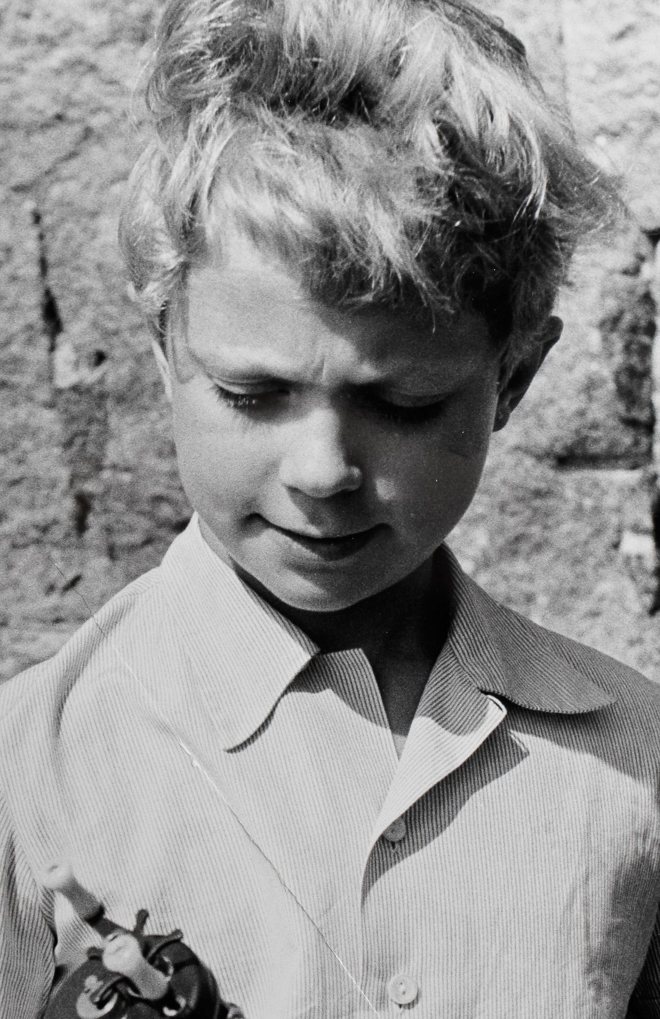 ALBUM 3 st MED KUNGLIGA FOTOGRAFIER, några sign av hovfotografen Bergne. Sverige sent 1950-tal till runt 1973.