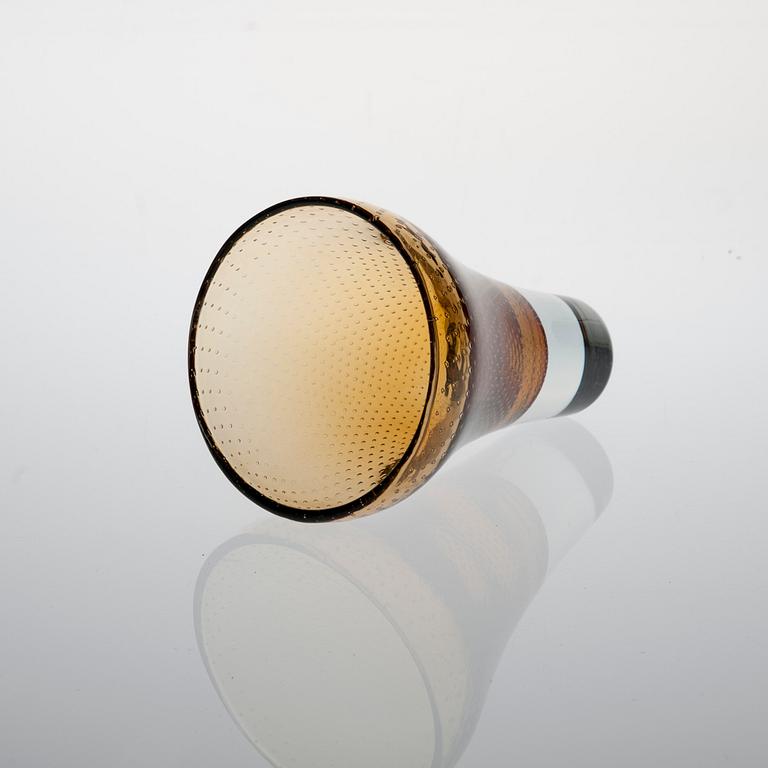 VAS, glas, signerad G. Nyman Nuutajärvi, design 1947.
